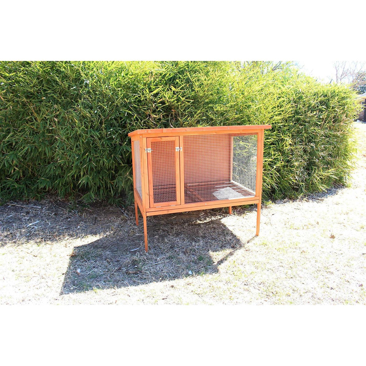 Rabbit Hutch T5593