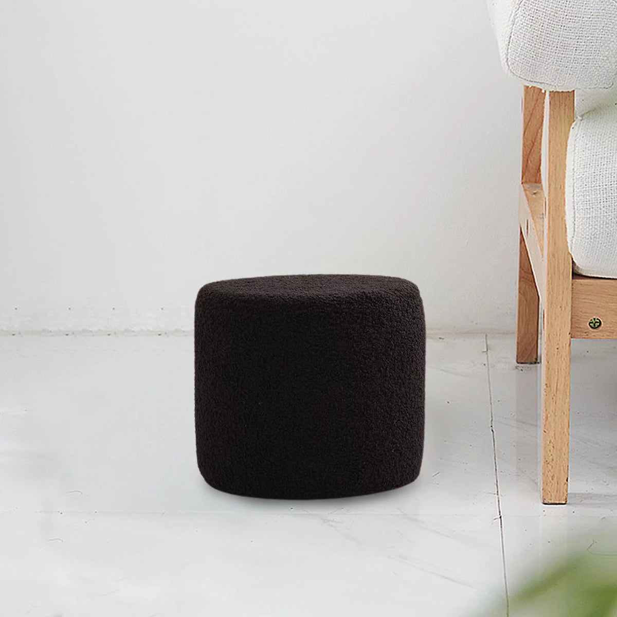 Black Foot Rest Stool Q7487
