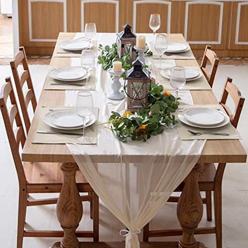 Red Set of 8 Polyester Placemats B30624