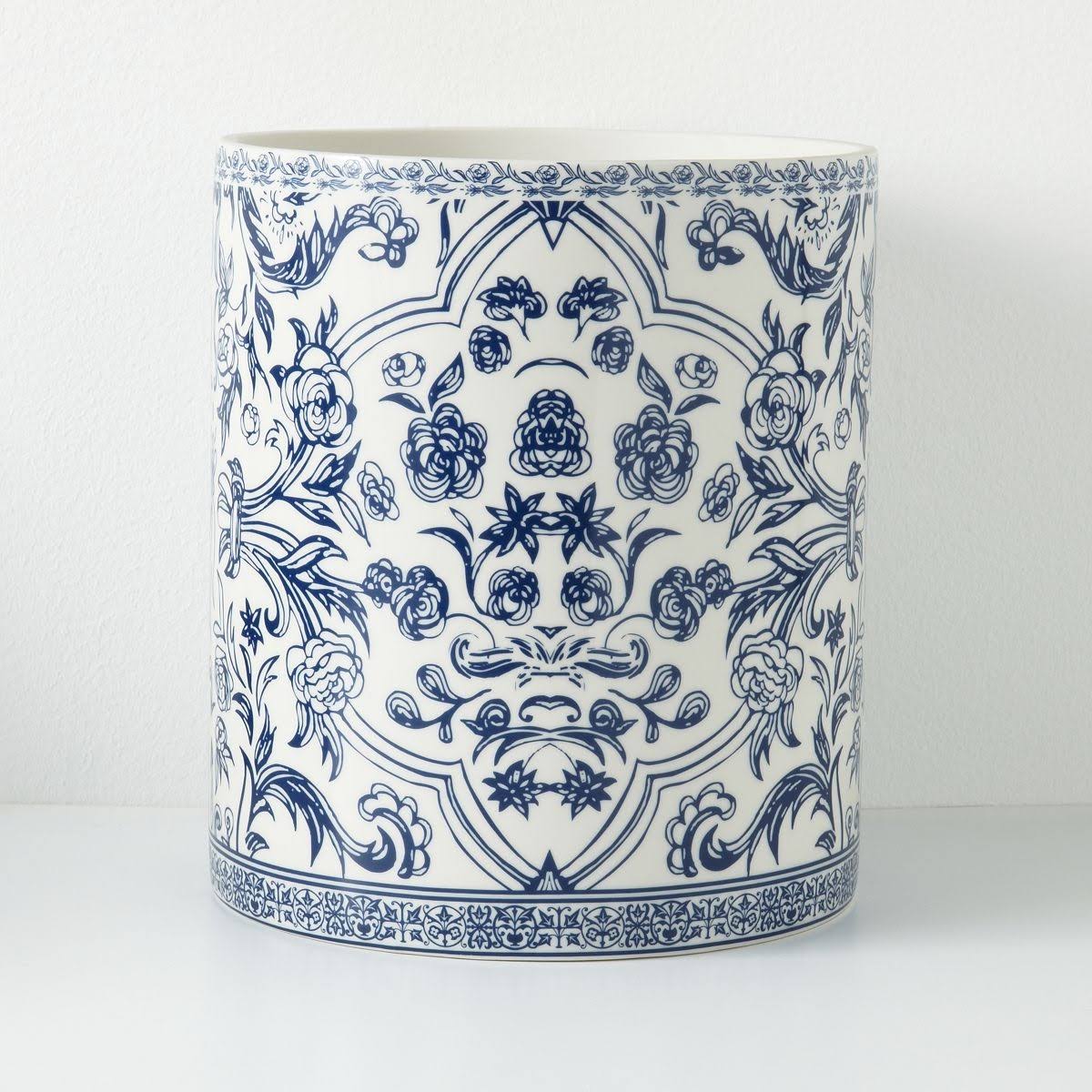 Blue Waste Basket P67089