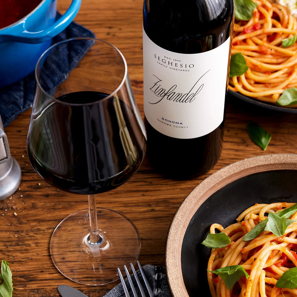 Zinfandel Red Wine, 750 ml Bottle, 15% ABV O4006