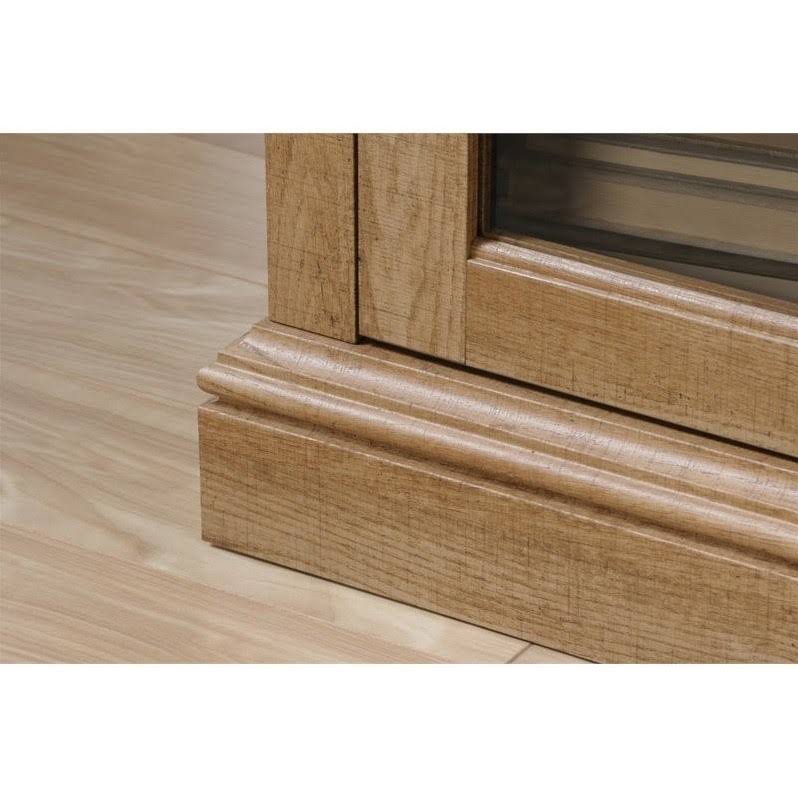 Scribed Oak Entertainment Credenza D78302