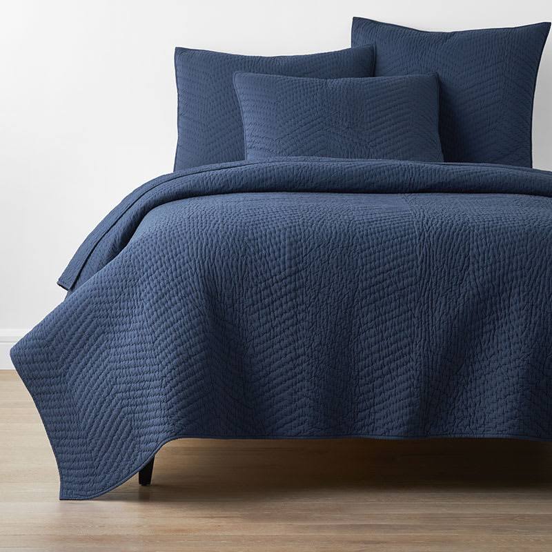 Navy Cotton Voile Quilt U263101