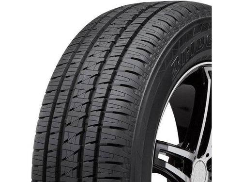 255/55R19 111V XL Tire R700