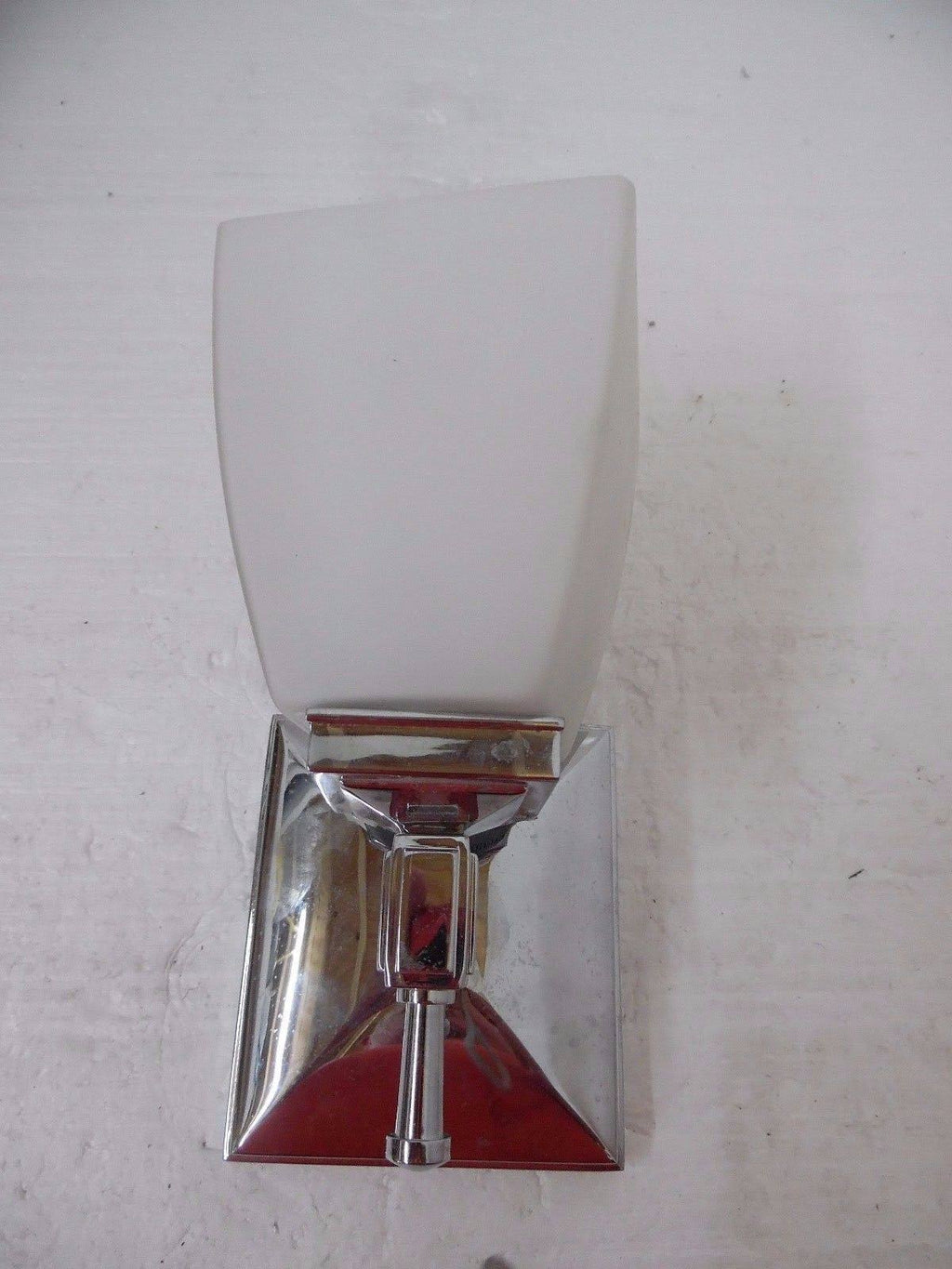 Polished Chrome 1 Light Bath Bracket K914