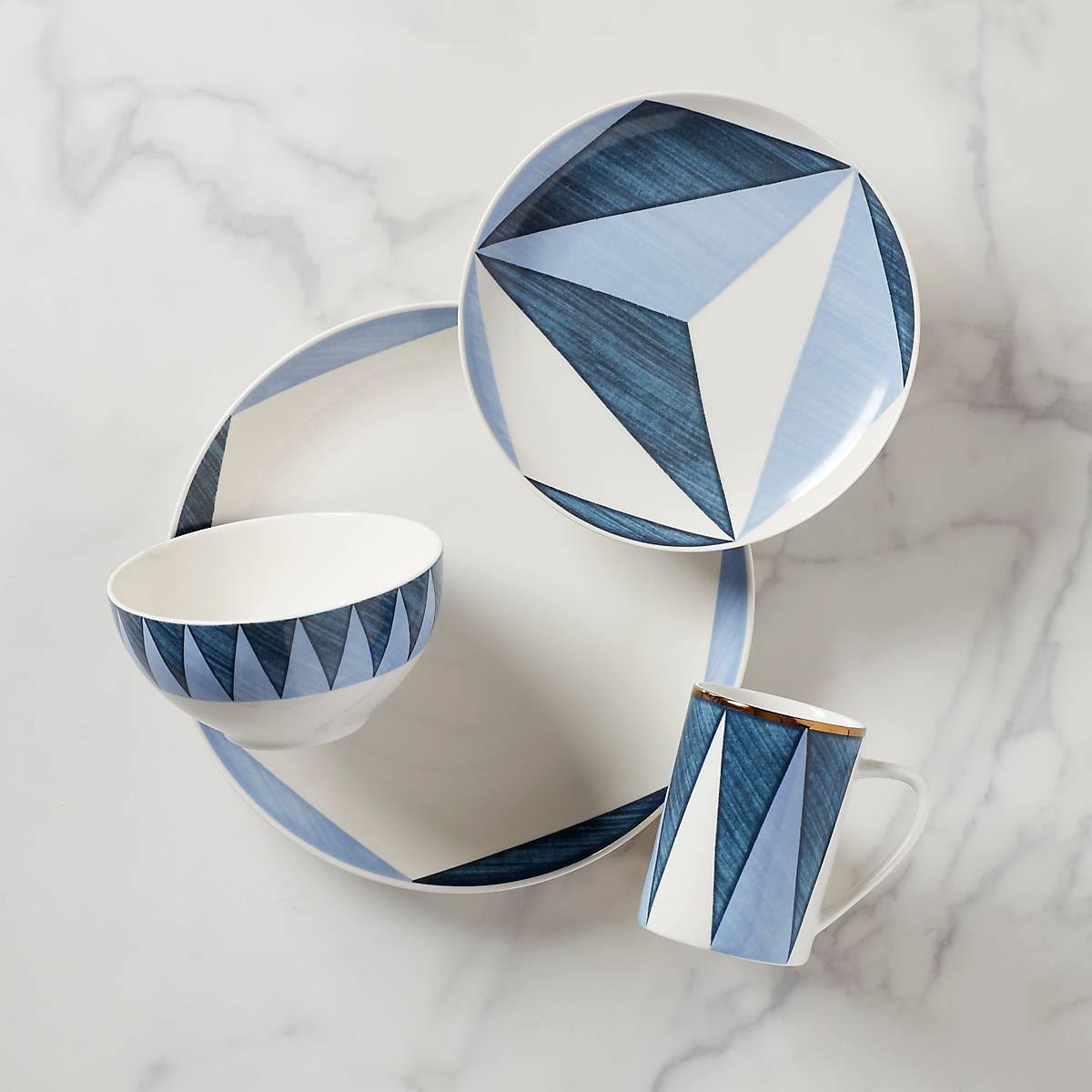 Blue 4 Piece Place Setting T467