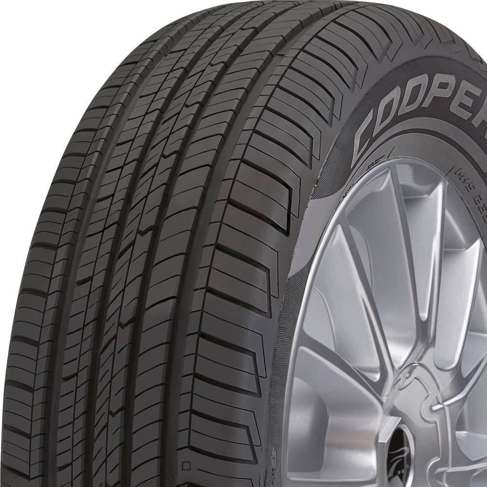 215/70R15 98T Tire C479456