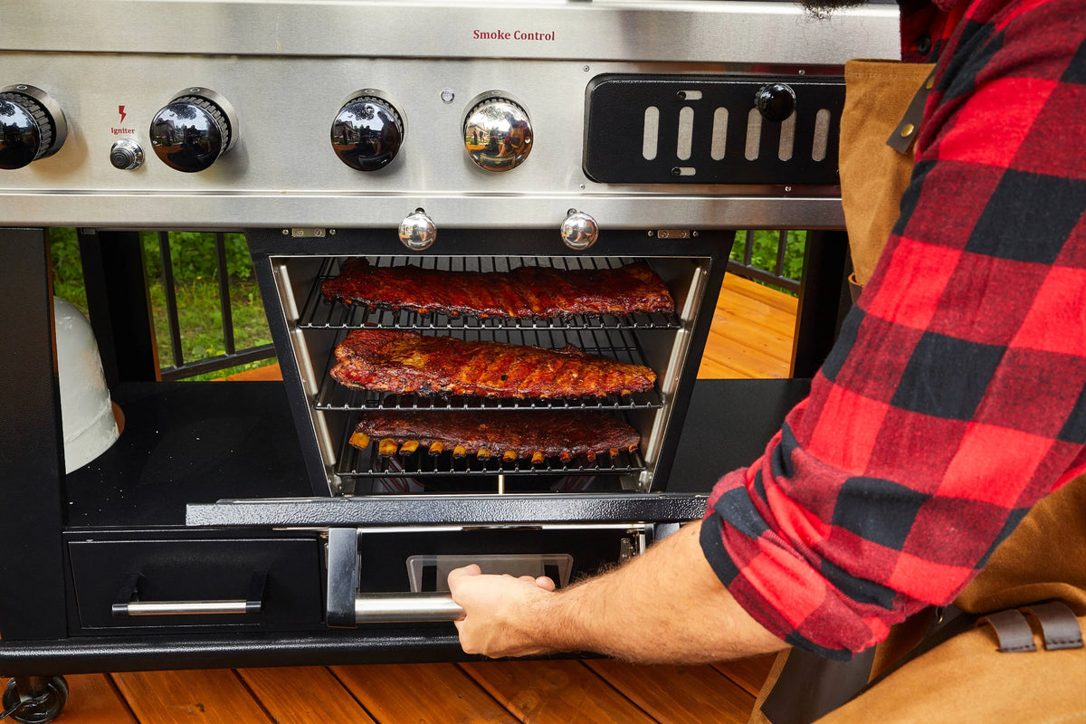 Gas and Charcoal Combo Grill with Electric Smoker Q2784