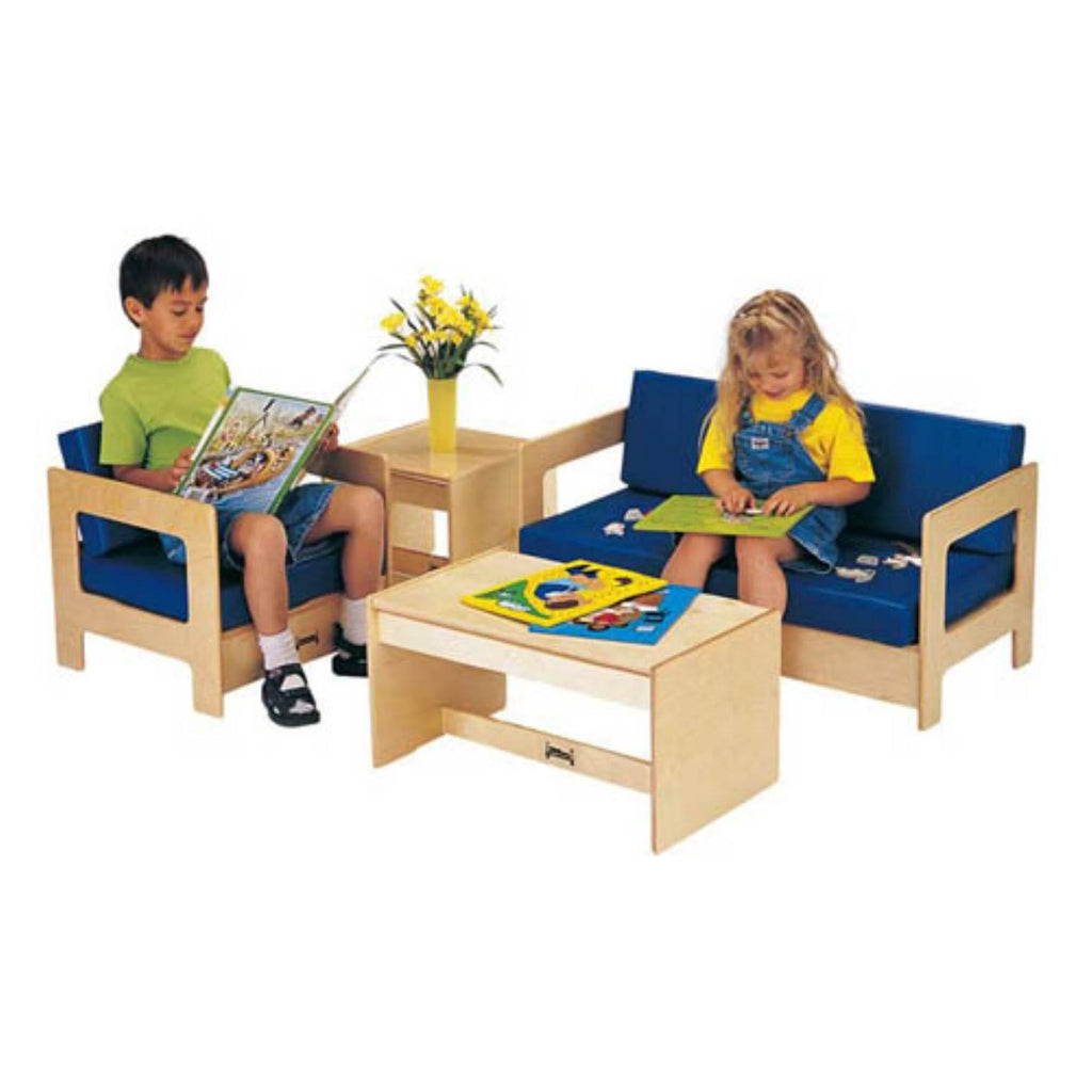 Red Easy Chair N947