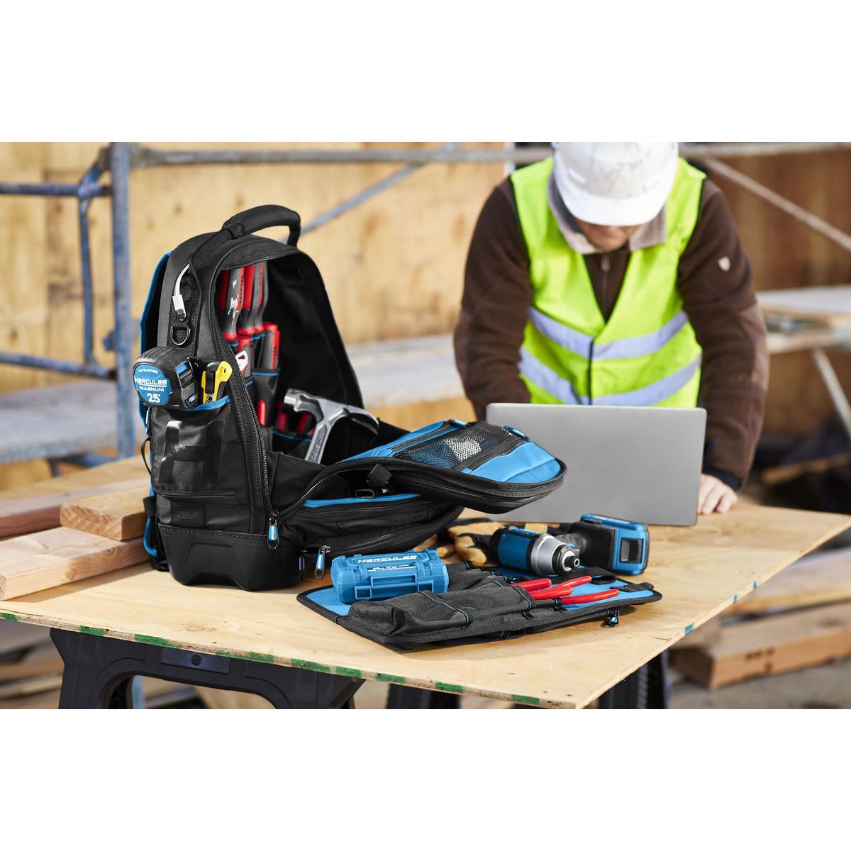 Extreme-Duty Jobsite Backpack X688