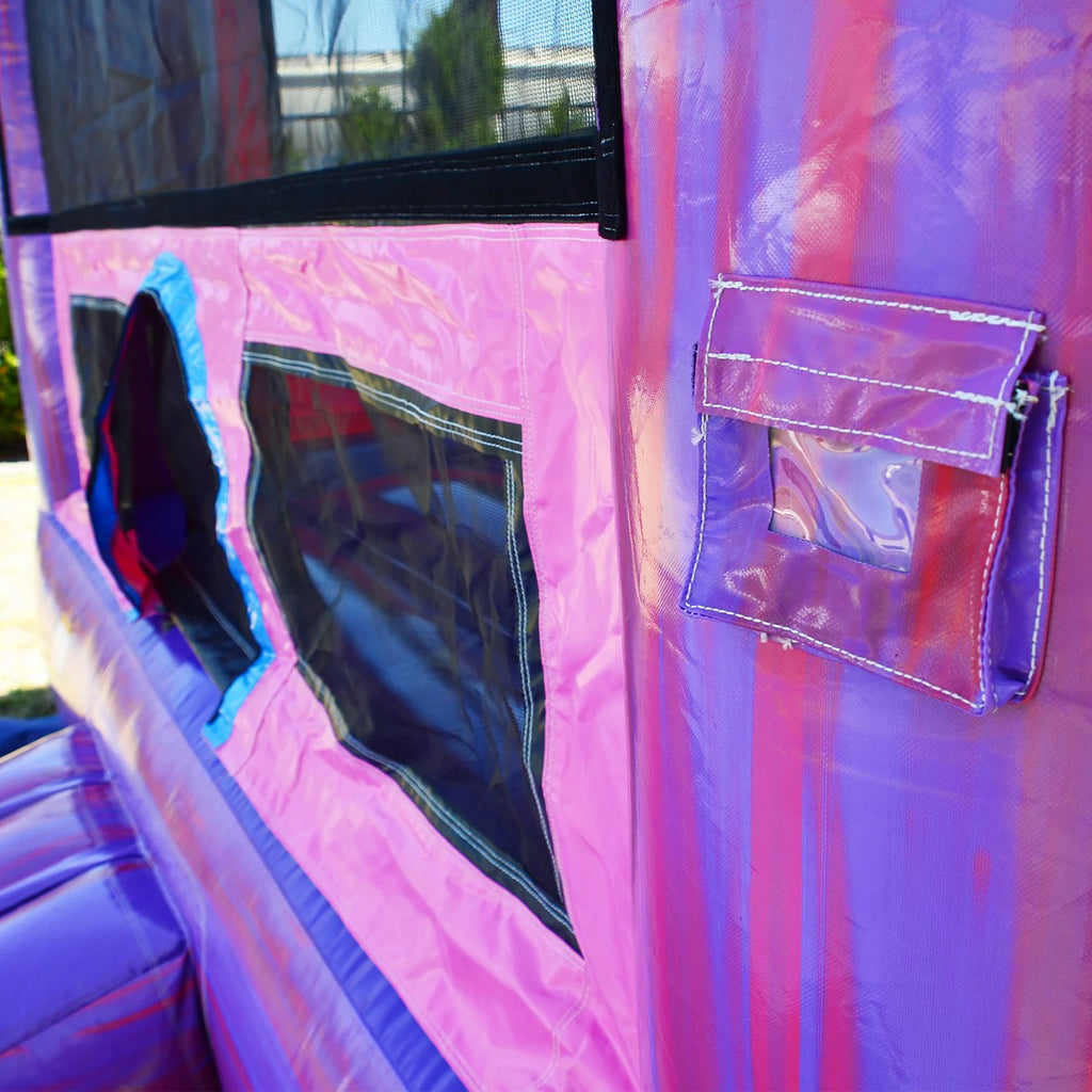 Commercial Grade Bounce House with Blower Z861